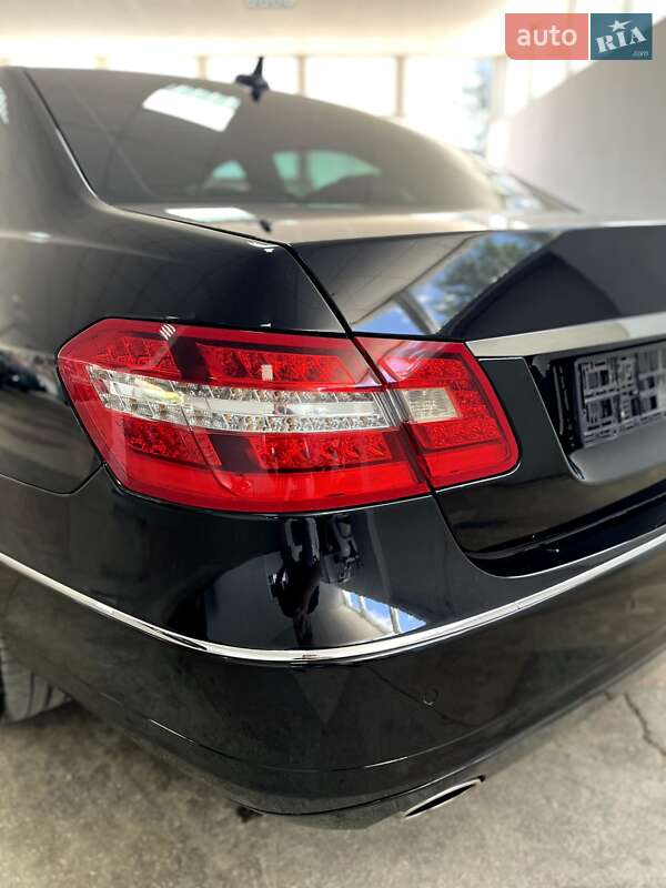 Седан Mercedes-Benz E-Class 2012 в Тернополі фото 15 Седан Mercedes-Benz E-Class 2012 в Тернополі