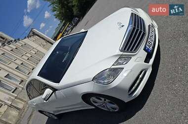 Седан Mercedes-Benz E-Class 2012 в 