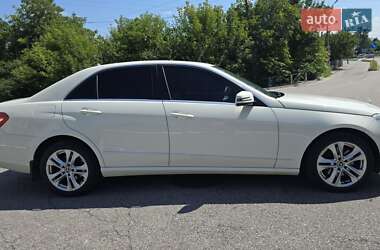 Седан Mercedes-Benz E-Class 2012 в 