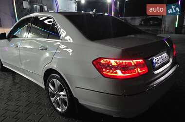 Седан Mercedes-Benz E-Class 2012 в 