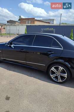 Седан Mercedes-Benz E-Class 2012 в Коростені