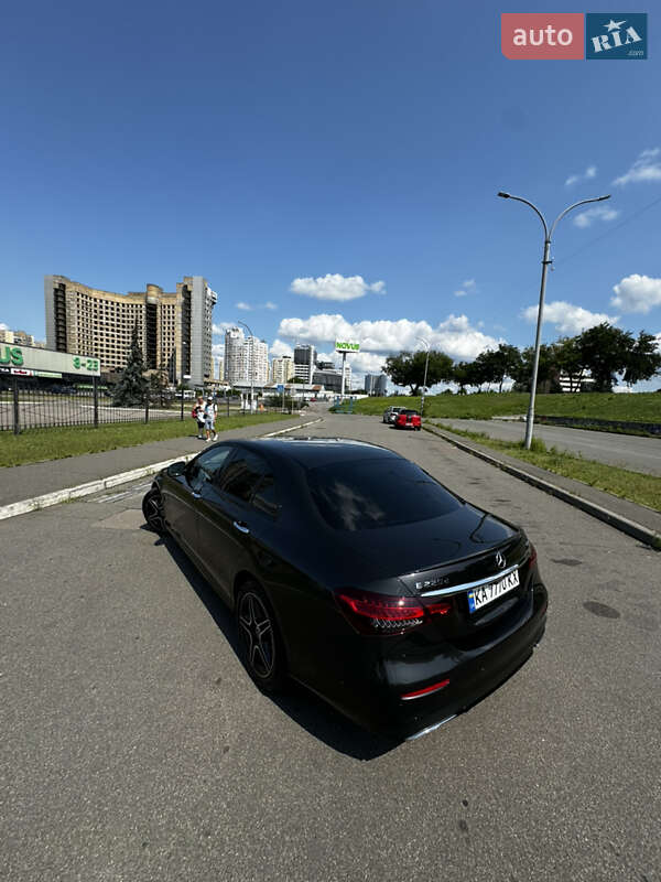 Седан Mercedes-Benz E-Class 2020 в Киеве фото 27 Седан Mercedes-Benz E-Class 2020 в Киеве