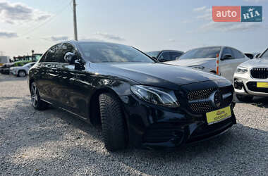 Седан Mercedes-Benz E-Class 2016 в 