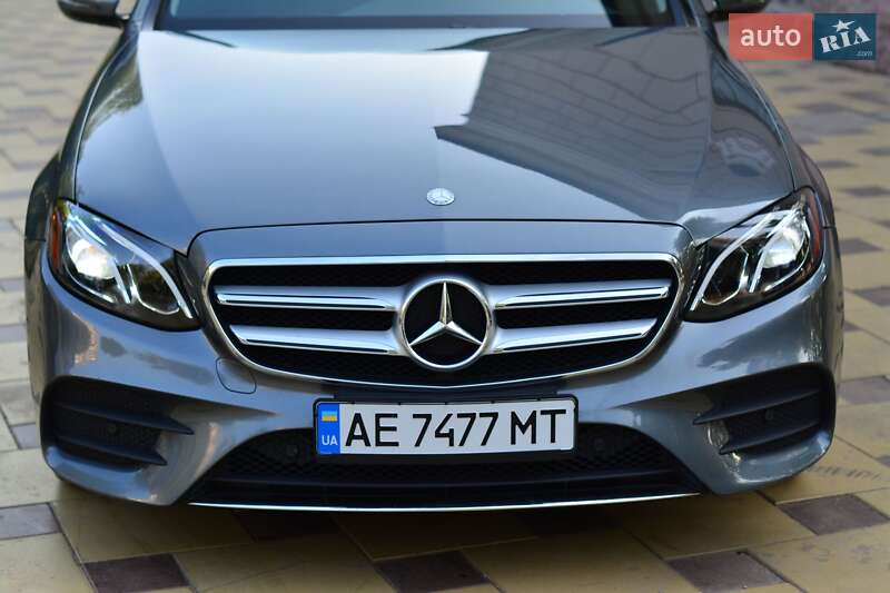 Седан Mercedes-Benz E-Class 2016 в Кривому Розі