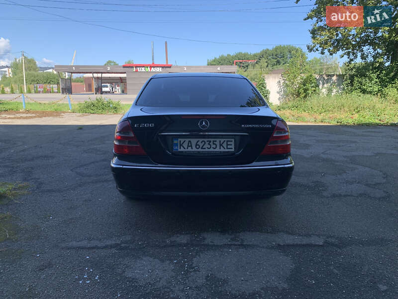 Седан Mercedes-Benz E-Class 2004 в Надвірній фото 4 Седан Mercedes-Benz E-Class 2004 в Надвірній