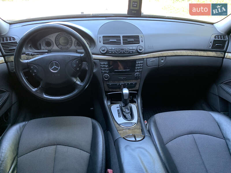 Седан Mercedes-Benz E-Class 2004 в Надвірній фото 10 Седан Mercedes-Benz E-Class 2004 в Надвірній