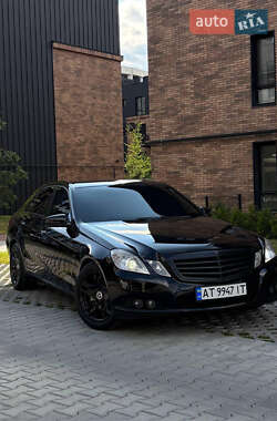 Седан Mercedes-Benz E-Class 2010 в Ивано-Франковске