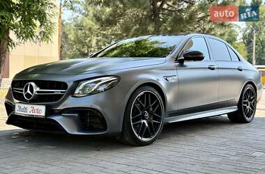 Седан Mercedes-Benz E-Class 2018 в Днепре