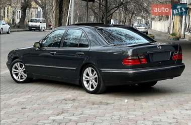 Седан Mercedes-Benz E-Class 2001 в Одесі