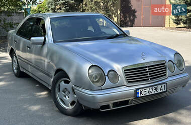 Седан Mercedes-Benz E-Class 1997 в Дніпрі