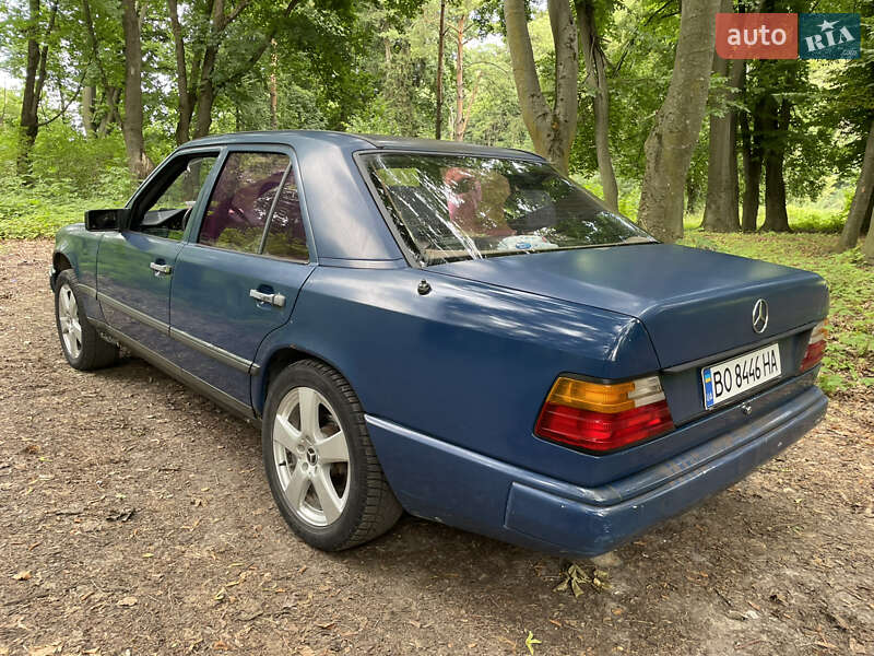 Седан Mercedes-Benz E-Class 1988 в Тернополі фото 6 Седан Mercedes-Benz E-Class 1988 в Тернополі