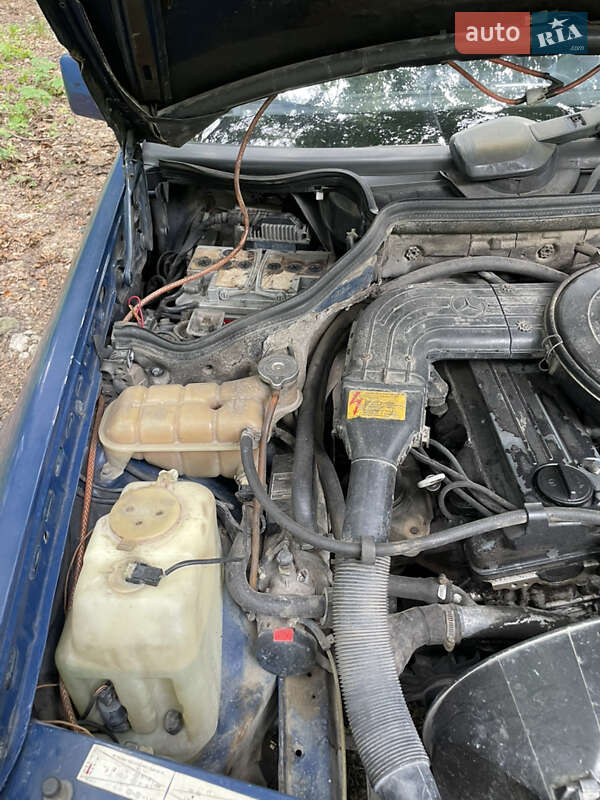 Седан Mercedes-Benz E-Class 1988 в Тернополі фото 16 Седан Mercedes-Benz E-Class 1988 в Тернополі