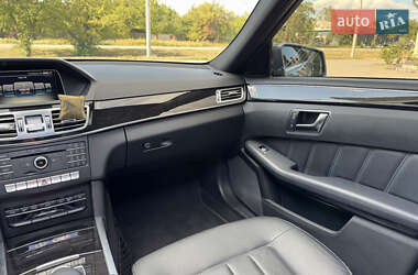 Седан Mercedes-Benz E-Class 2016 в 