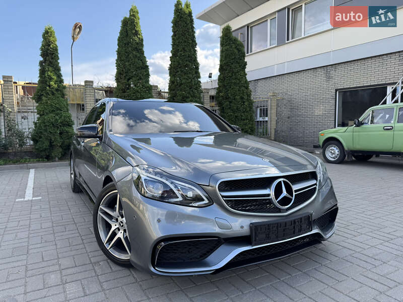 Mercedes-Benz E-Class 2016