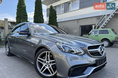 Седан Mercedes-Benz E-Class 2016 в 