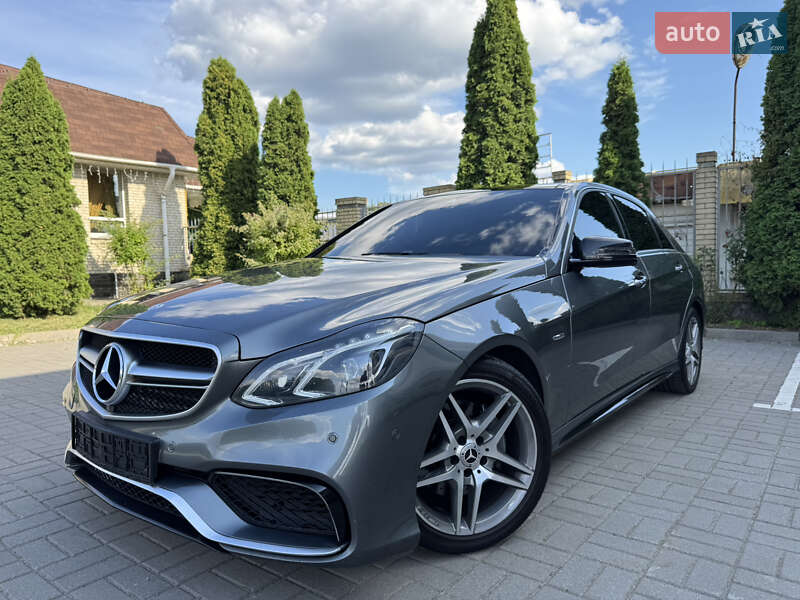 Mercedes-Benz E-Class 2016