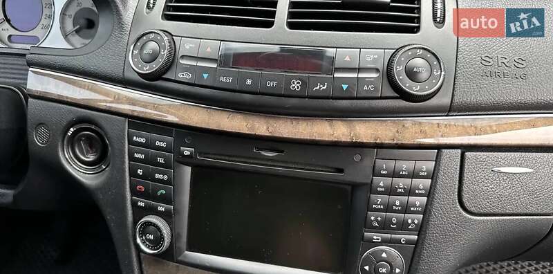 Седан Mercedes-Benz E-Class 2008 в Львове