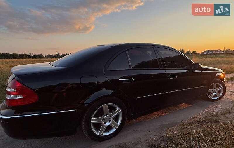 Седан Mercedes-Benz E-Class 2002 в Фастові фото 32 Седан Mercedes-Benz E-Class 2002 в Фастові