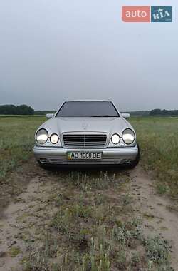 Седан Mercedes-Benz E-Class 1999 в 