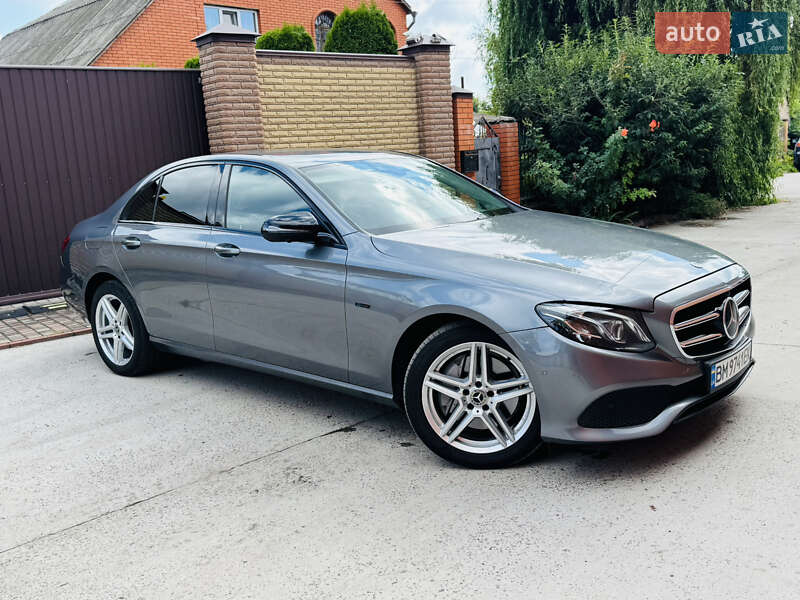 Седан Mercedes-Benz E-Class 2019 в Лохвице