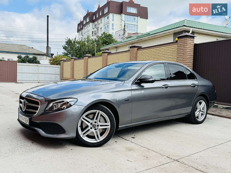 Седан Mercedes-Benz E-Class 2019 в Лохвице