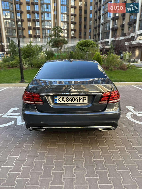 Седан Mercedes-Benz E-Class 2014 в Киеве