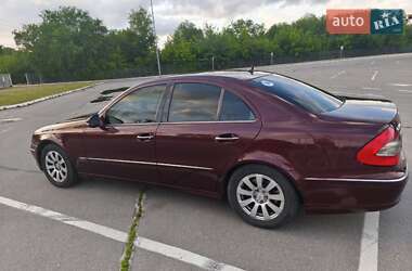 Седан Mercedes-Benz E-Class 2007 в 