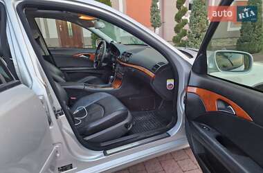 Седан Mercedes-Benz E-Class 2008 в 