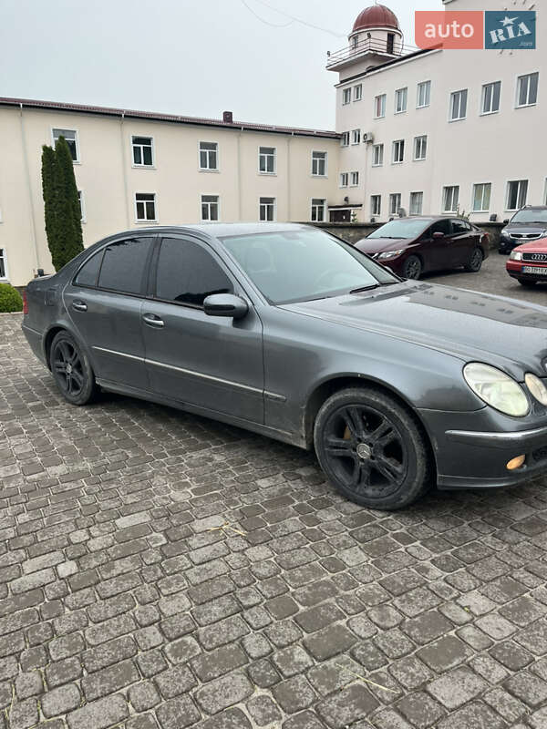 Седан Mercedes-Benz E-Class 2003 в Кременці фото 3 Седан Mercedes-Benz E-Class 2003 в Кременці