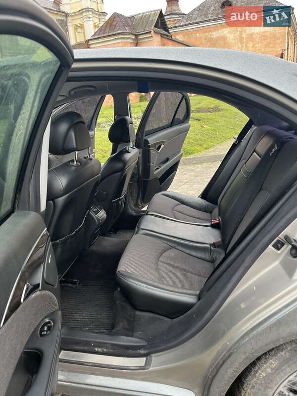 Седан Mercedes-Benz E-Class 2003 в Кременці фото 9 Седан Mercedes-Benz E-Class 2003 в Кременці