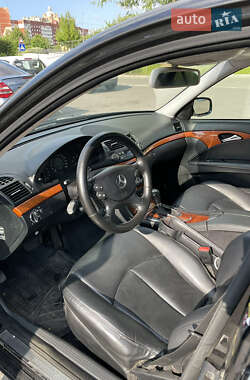 Седан Mercedes-Benz E-Class 2007 в 