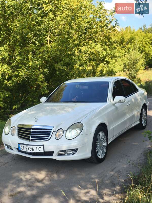 Седан Mercedes-Benz E-Class 2008 в Миронівці