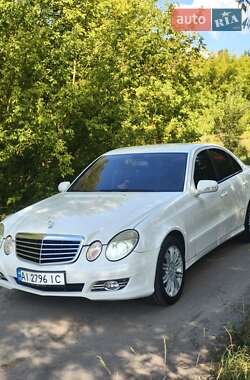 Седан Mercedes-Benz E-Class 2008 в 