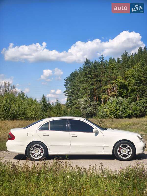 Седан Mercedes-Benz E-Class 2008 в Миронівці