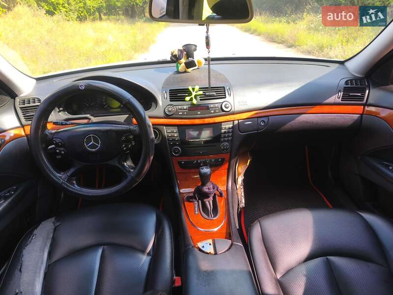 Седан Mercedes-Benz E-Class 2008 в Миронівці