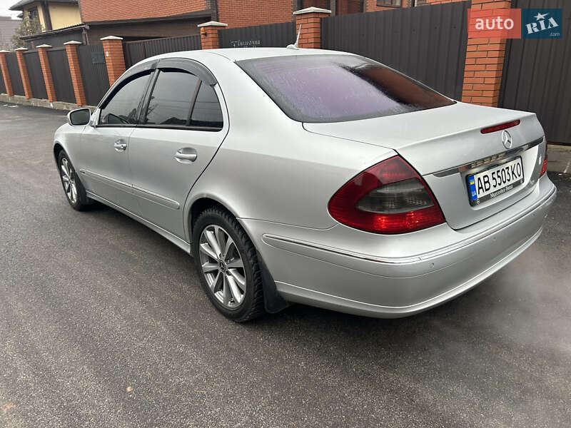 Седан Mercedes-Benz E-Class 2007 в Виннице