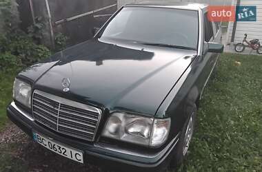 Седан Mercedes-Benz E-Class 1995 в Бориславе