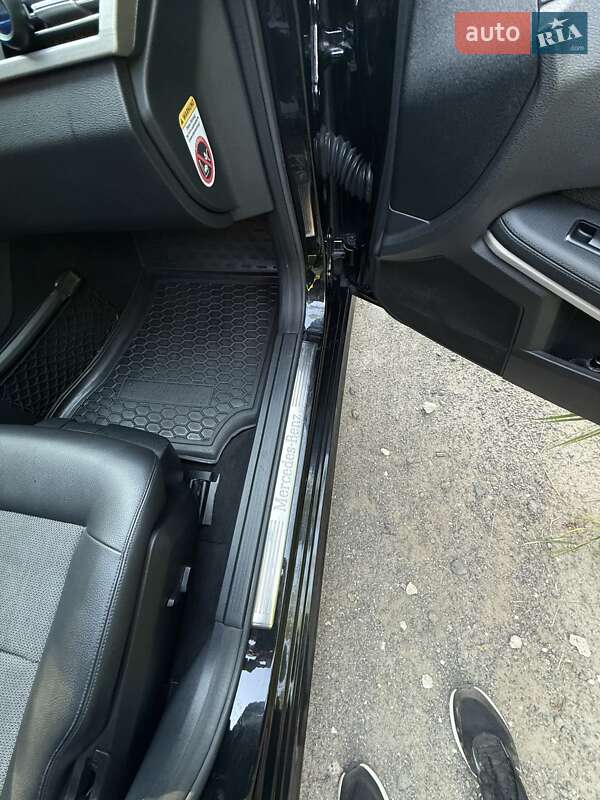 Седан Mercedes-Benz E-Class 2010 в Хмельницькому фото 16 Седан Mercedes-Benz E-Class 2010 в Хмельницькому