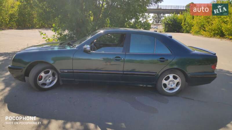 Седан Mercedes-Benz E-Class 2001 в Первомайську фото 11 Седан Mercedes-Benz E-Class 2001 в Первомайську