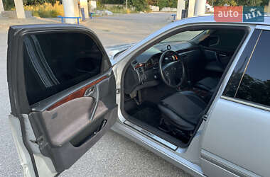 Седан Mercedes-Benz E-Class 2000 в 