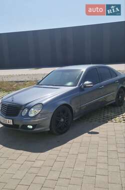 Седан Mercedes-Benz E-Class 2008 в Хмельницком