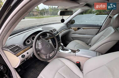 Седан Mercedes-Benz E-Class 2005 в 