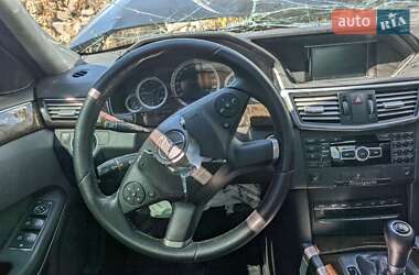 Седан Mercedes-Benz E-Class 2013 в 