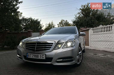 Универсал Mercedes-Benz E-Class 2011 в 