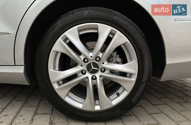 Универсал Mercedes-Benz E-Class 2011 в 