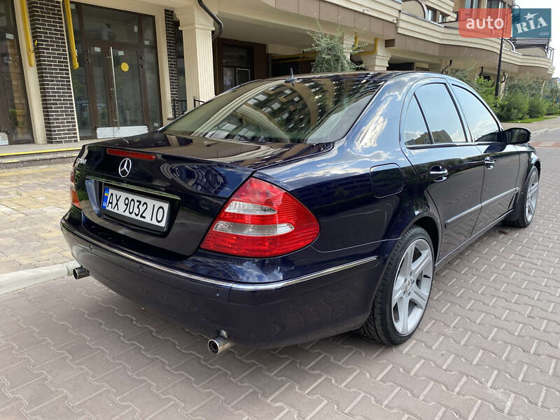 Седан Mercedes-Benz E-Class 2005 в Києві