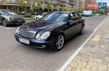 Седан Mercedes-Benz E-Class 2005 в 