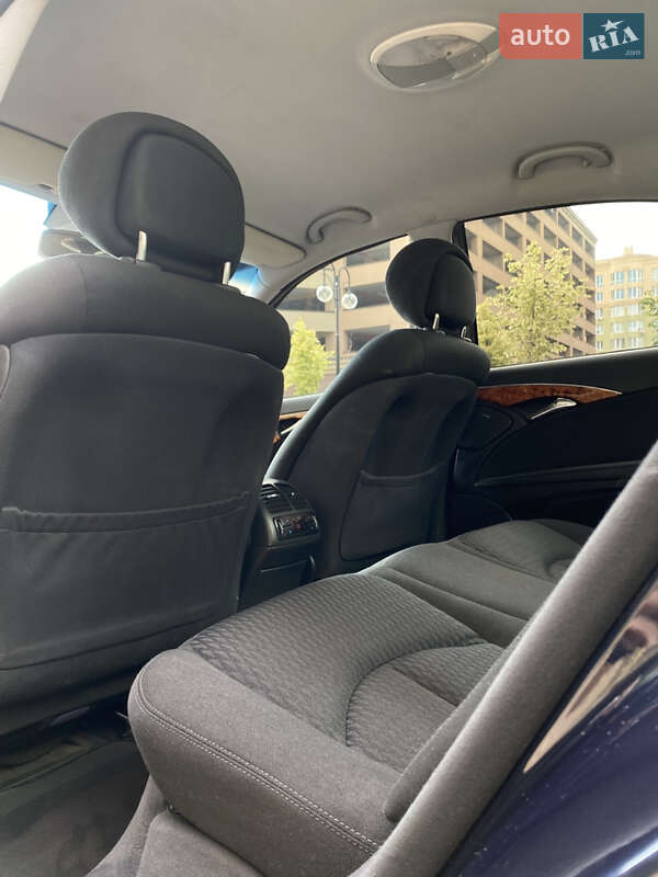 Седан Mercedes-Benz E-Class 2005 в Києві