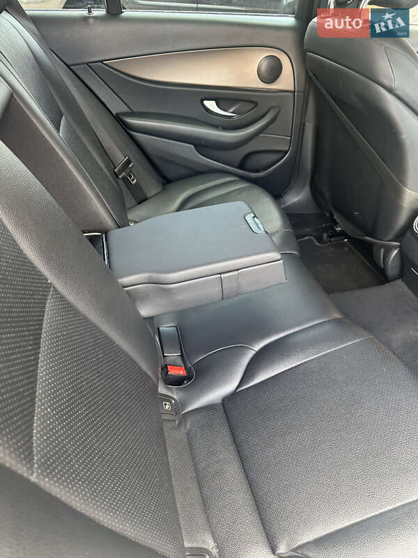 Универсал Mercedes-Benz E-Class 2017 в Тернополе