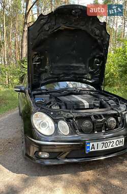 Седан Mercedes-Benz E-Class 2004 в 